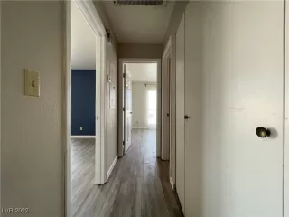 Photo #6: 2395756 Listing 