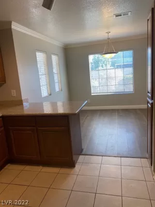 Photo #2: 2395771 Listing 