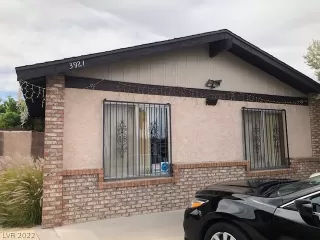 Photo #1: 2395778 Listing 