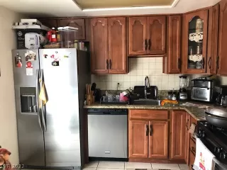 Photo #5: 2395778 Listing 