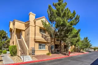 Photo #1: 2395893 Listing