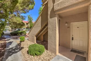 Photo #2: 2395893 Listing