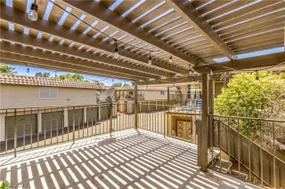 Photo #5: 2395936 Listing