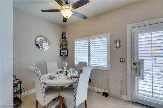 Photo #4: 2395954 Listing 