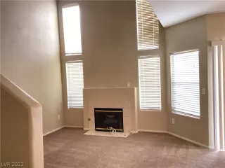 Photo #3: 2395969 Listing 