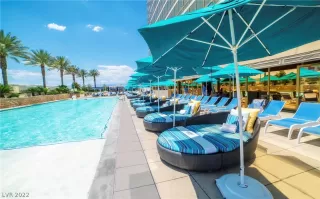 Photo #1: 2395979 Listing