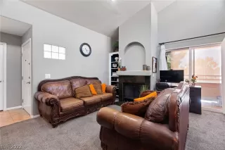 Photo #1: 2396003 Listing