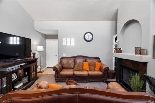 Photo #3: 2396003 Listing