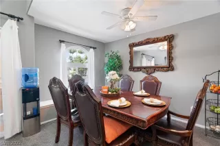 Photo #6: 2396003 Listing