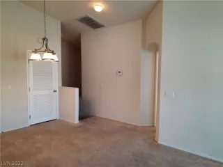 Photo #2: 2396019 Listing