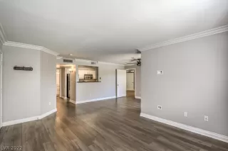 Photo #5: 2396089 Listing 