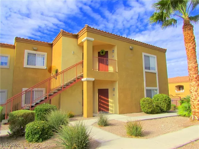 MLS: 2396095 Condo For Sale