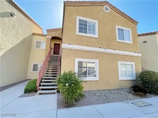 Photo #2: 2396095 Listing 