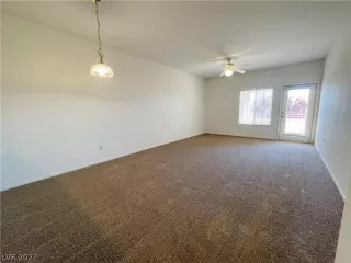 Photo #4: 2396095 Listing 