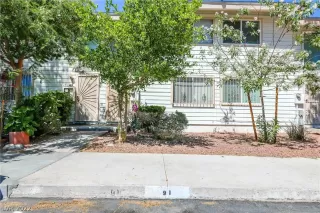 Photo #1: 2396159 Listing