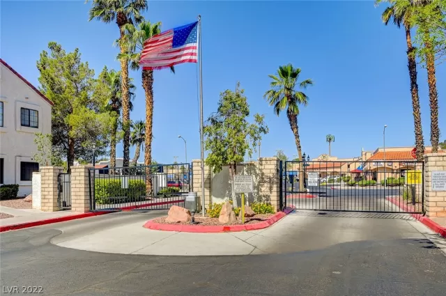 MLS: 2396164 Condo For Sale