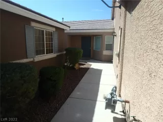 Photo #2: 2396201 Listing 