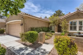 Photo #3: 2396220 Listing 