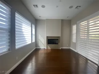 Photo #6: 2396224 Listing 