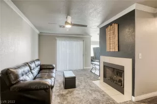 Photo #5: 2396237 Listing