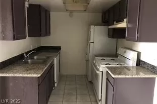 Photo #3: 2396243 Listing 