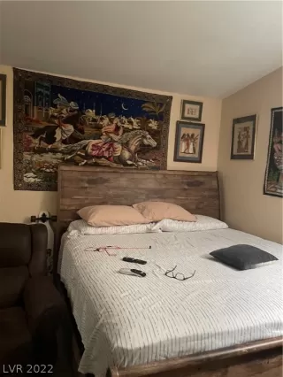 Photo #6: 2396247 Listing 