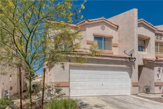 Photo #1: 2396265 Listing 