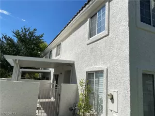 Photo #1: 2396322 Listing