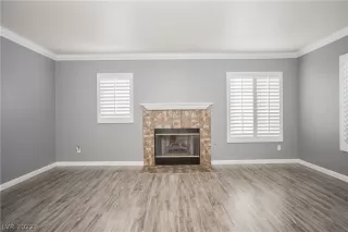 Photo #3: 2396322 Listing