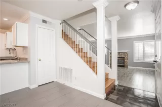 Photo #6: 2396322 Listing