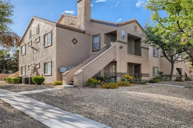 MLS: 2396347 Condo For Sale