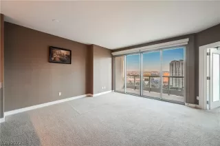 Photo #1: 2396363 Listing