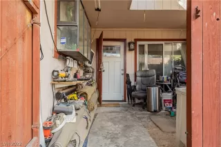 Photo #5: 2396392 Listing 