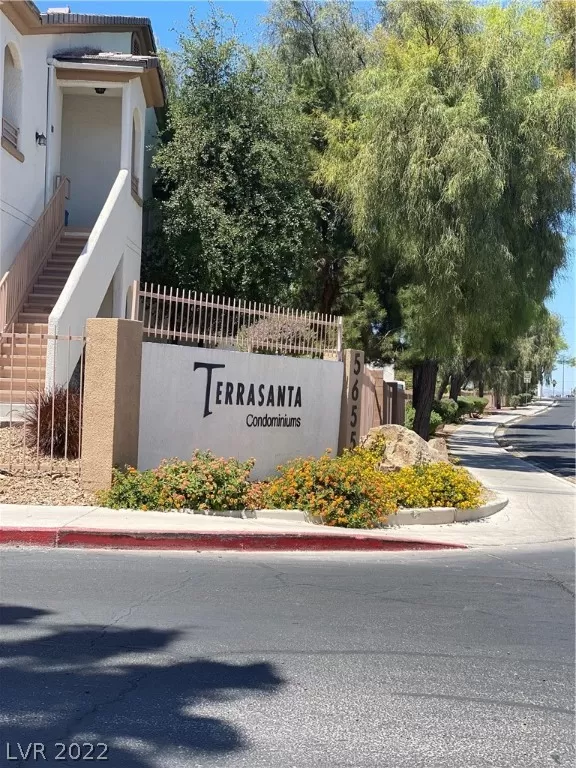 MLS: 2396402 Condo For Sale