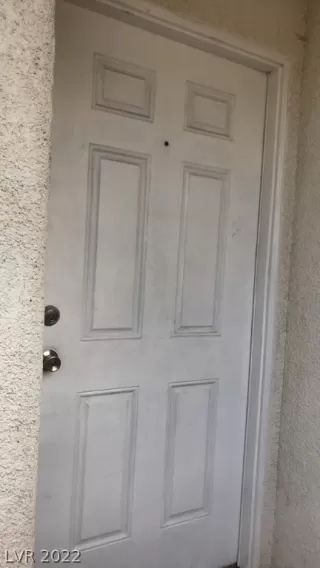 Photo #1: 2396402 Listing