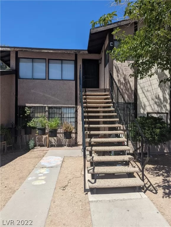 MLS: 2396456 Condo For Sale