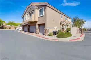 Photo #1: 2396472 Listing