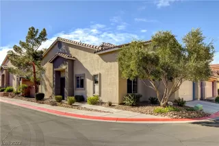 Photo #2: 2396475 Listing