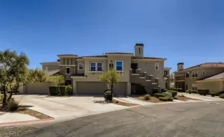 Photo #1: 2396482 Listing 