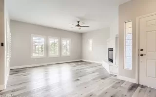 Photo #2: 2396482 Listing 