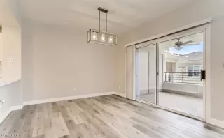 Photo #6: 2396482 Listing 