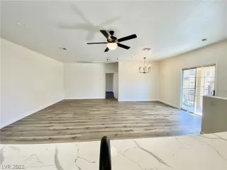 Photo #3: 2396483 Listing 