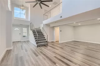 Photo #1: 2396484 Listing 