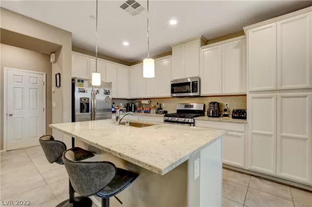 MLS: 2396488 Condo For Sale