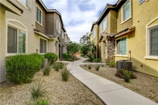 Photo #2: 2396488 Listing