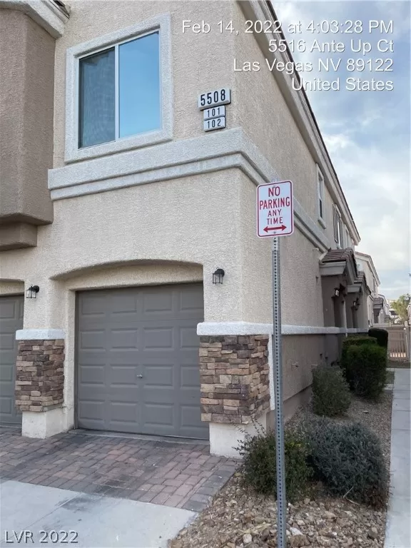 MLS: 2396528 Condo For Sale