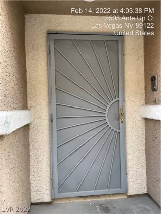 Photo #2: 2396528 Listing 