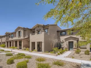 Photo #1: 2396535 Listing 