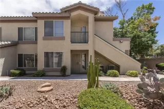 Photo #1: 2396562 Listing 