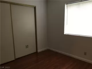 Photo #2: 2396577 Listing